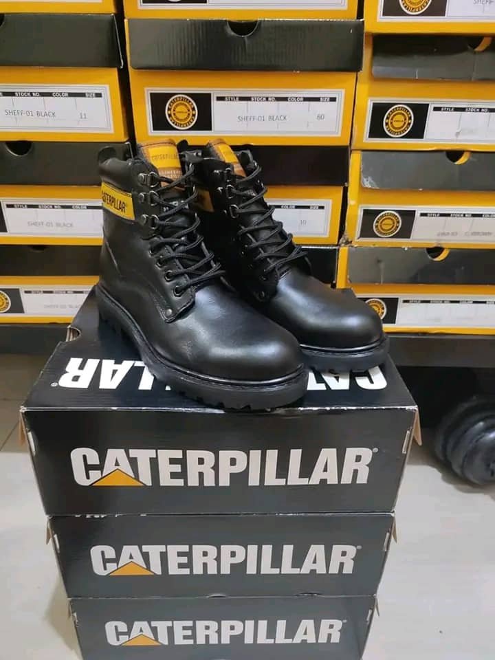 Carhartt Boots Pallet - Image 3
