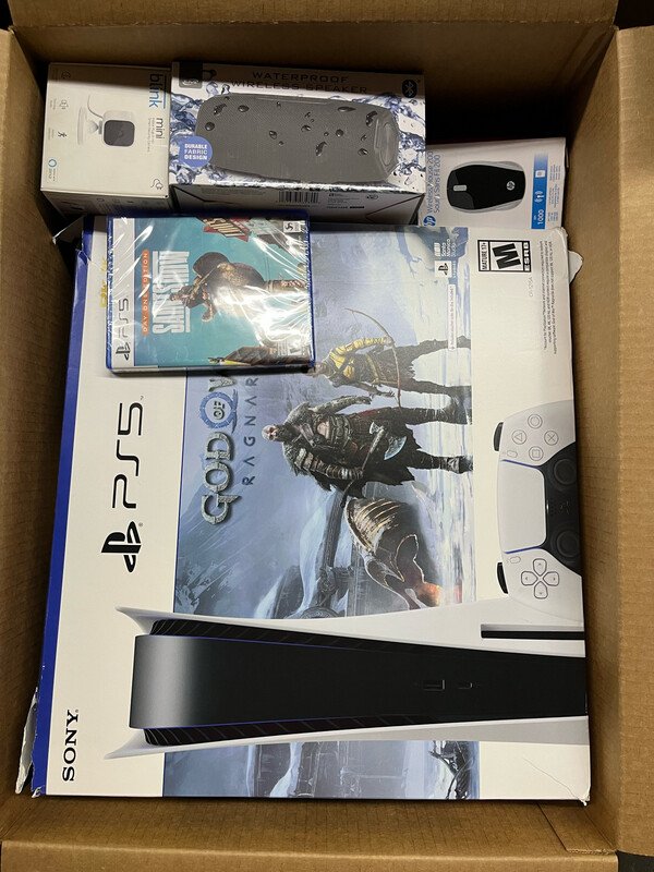 TARGET ELECTRONICS MEGA MYSTERY BOX - Image 8